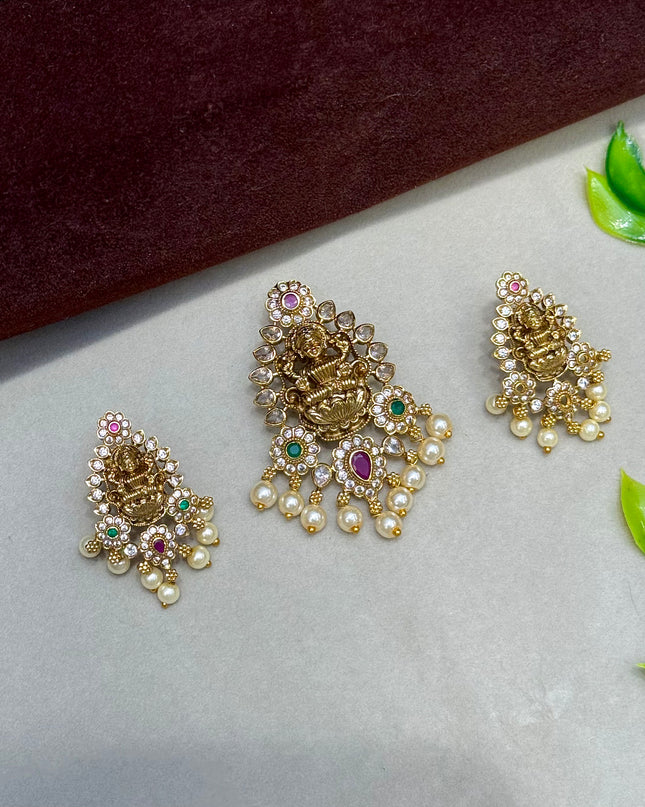 Pendent Set 106677