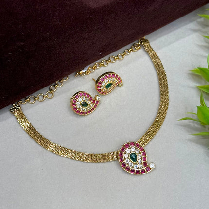 Collection image for: Chokers