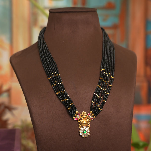 Black Beads Neck set 109705