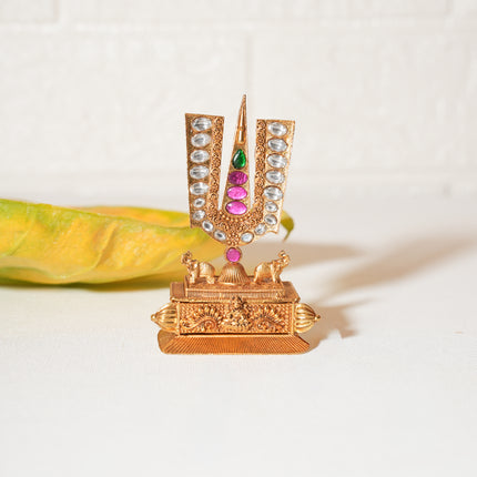 Antique Accessories