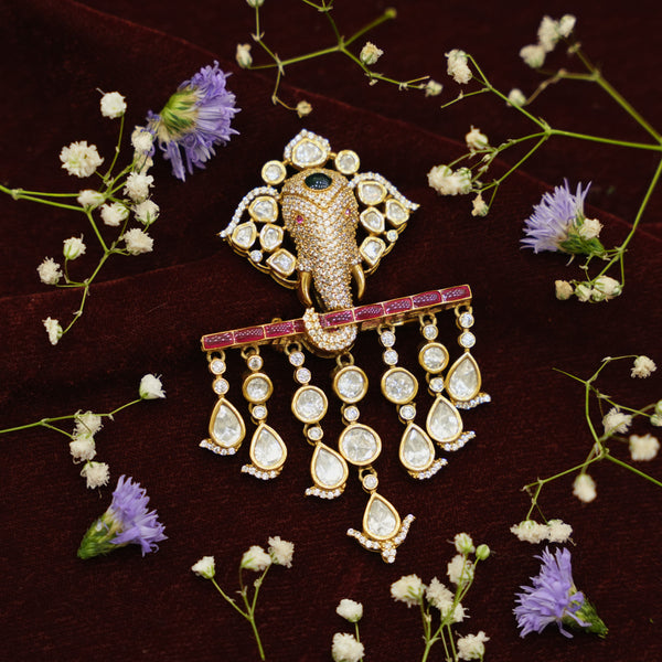 Kundan Brocher  113249