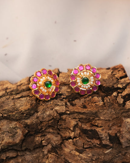 Ear rings with kempu stone 113431