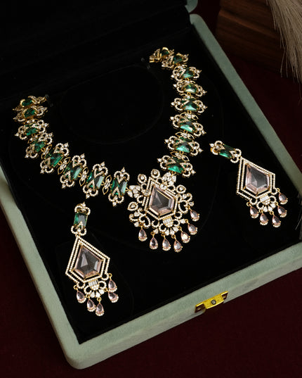 Victorian Neckset 113445