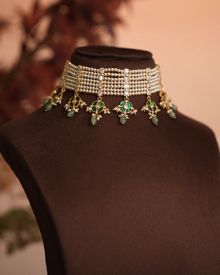 Beads with Kundan Neck set 108792