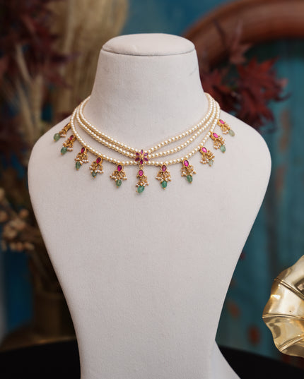 Pearls Choker 111326