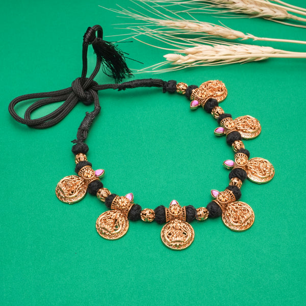 Antique Black Thread Neck set 110326