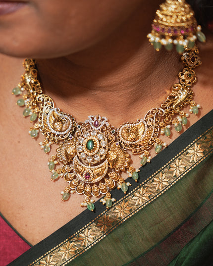 Antique Neck Set 111946