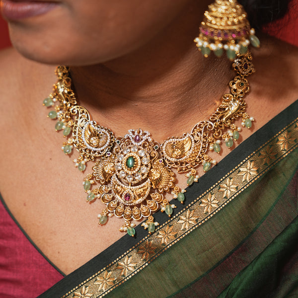 Antique Neck Set 111946