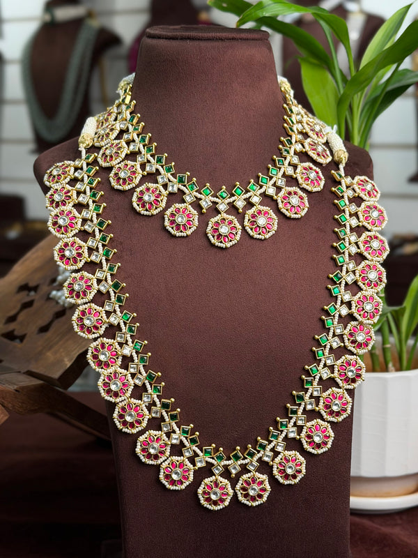 Kundan Neck Set 109982
