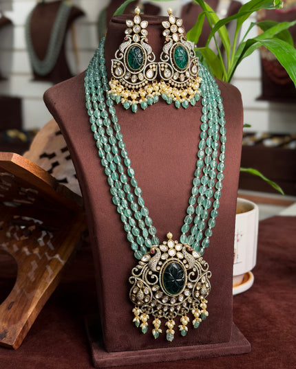 Victorian neckset 102438