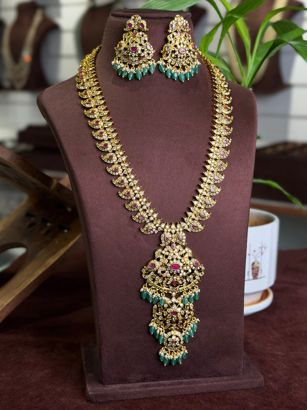 Kundan long neck set 109778