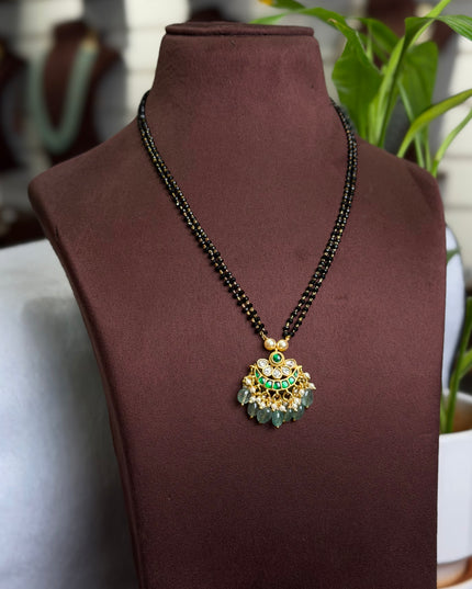 kundan black beads 110105