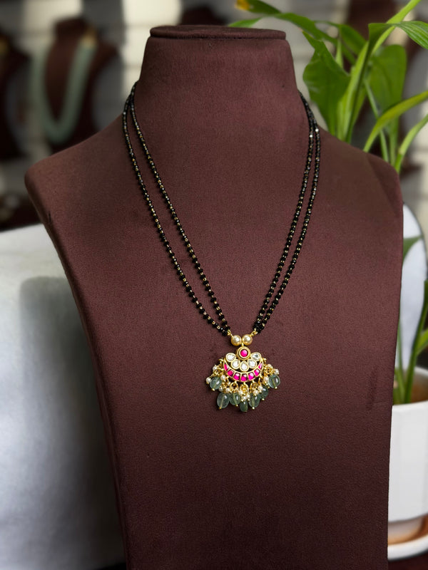 kundan black beads 110105