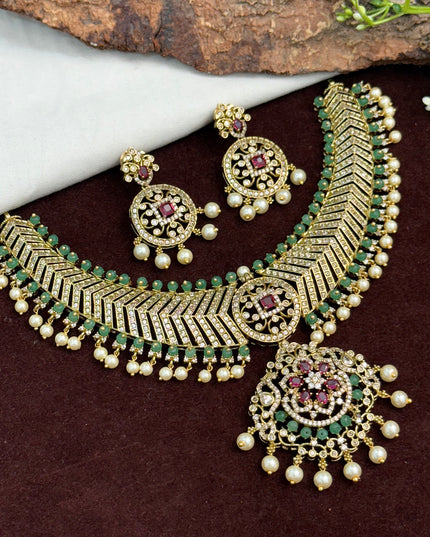 Victorian Neck Set 108615
