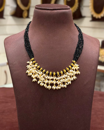 Black Beads 108607