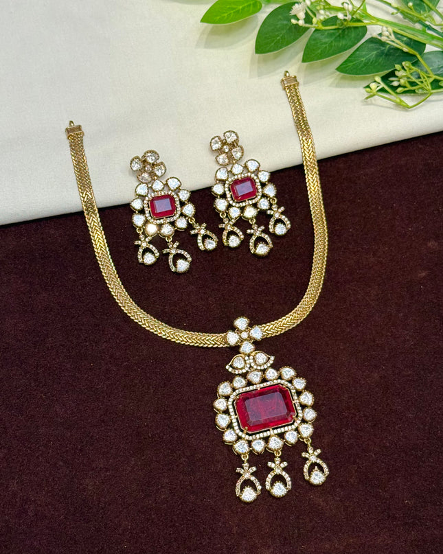 Antique Neck Set 107133