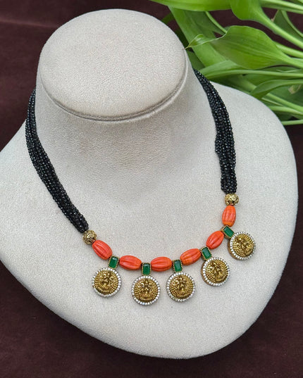 Black Beads 106075