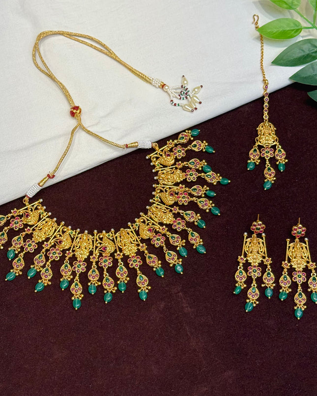 Antique Neck Set 101546