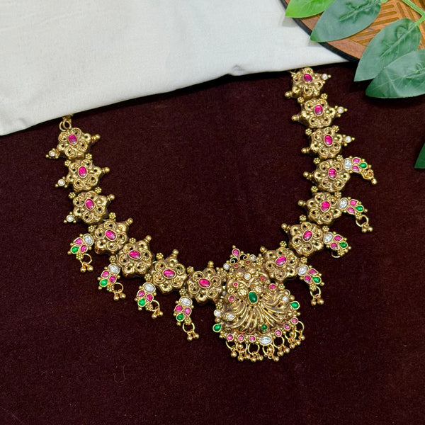 Antique Neck Set 105570