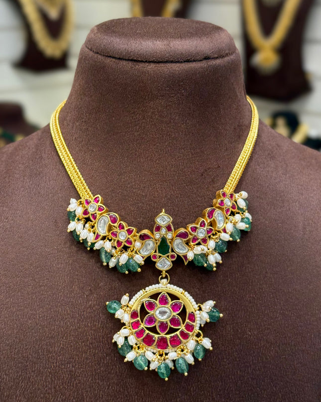 Kundan Neck Set 105767