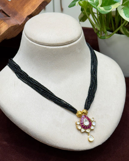 Black Beads 105807