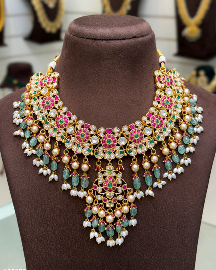 Kundan Neck Set 105875