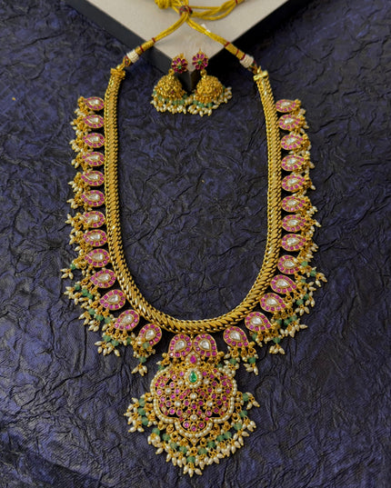 Kundan Neck Set 105918