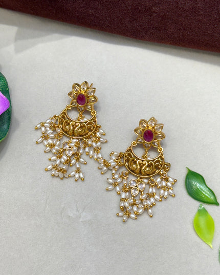 Earrings 106097
