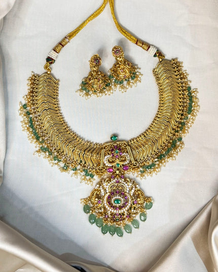 Kundan Neck Set 106298