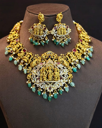 Antique Neck Set 106438