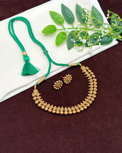 Antique Neck Set 106502