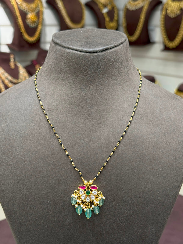 Kundan Black Beads 106535