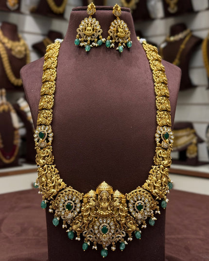 Antique Neck Set 106581