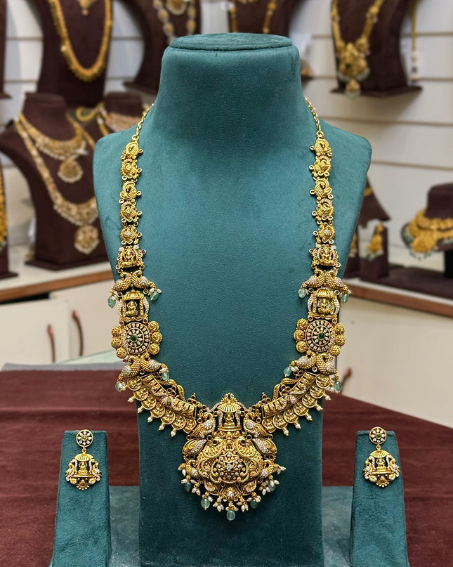 Antique Neck Set 106584