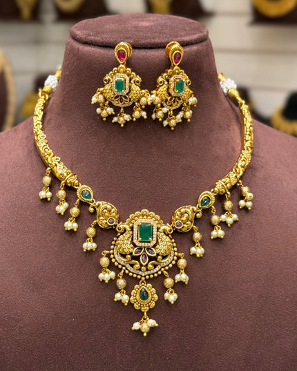 Antique Neck Set 106626