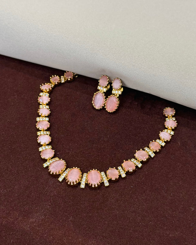 Antique Neck Set 106637