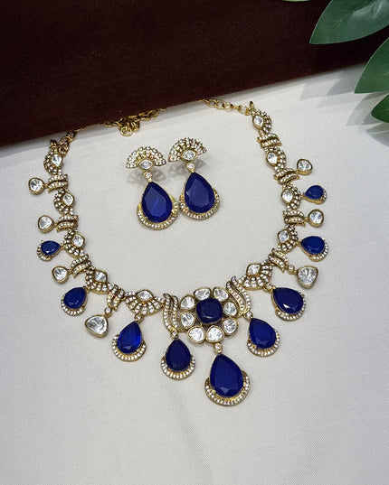 Antique Neck Set 106688