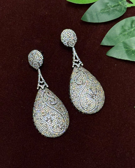 Earrings 106689
