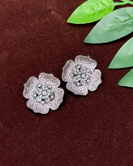 Earrings 106690