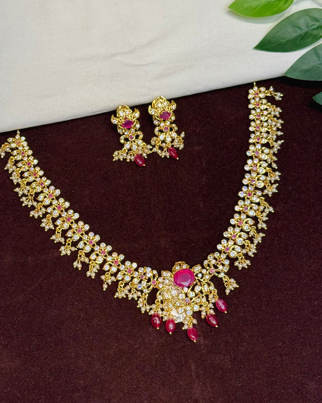 Antique Neck Set 106702