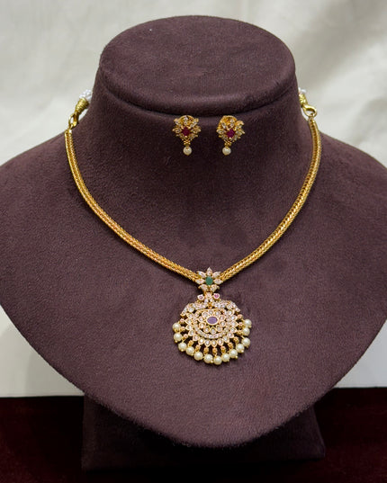 Antique Neck Set 106794