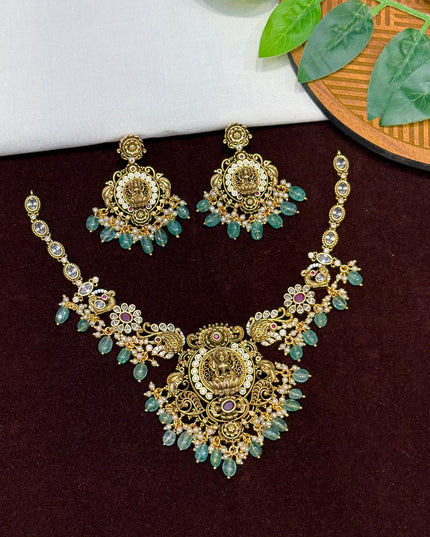 Antique Neck Set 106837