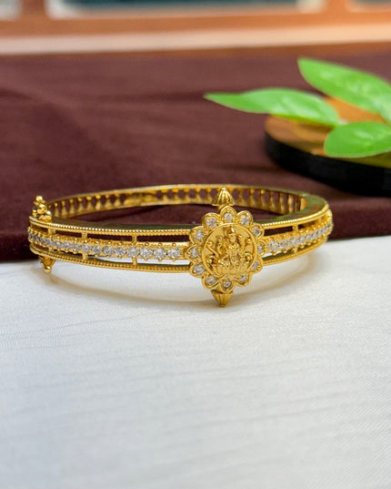 Kada 106871