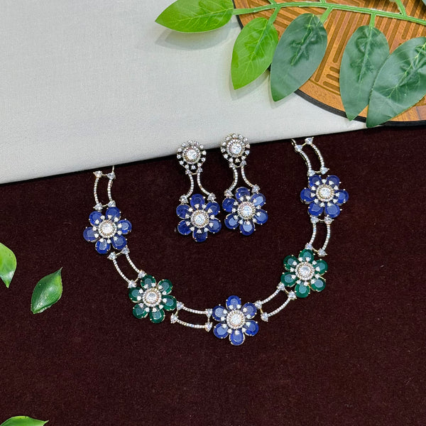 Victorian Neck Set 106939