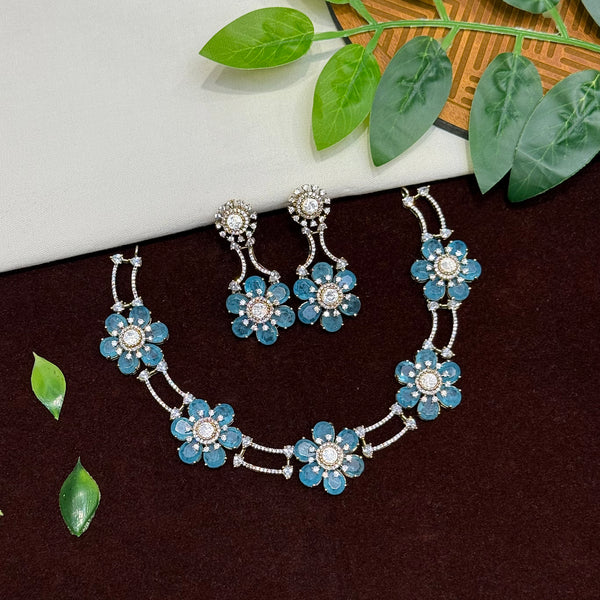 Victorian Neck Set 106939