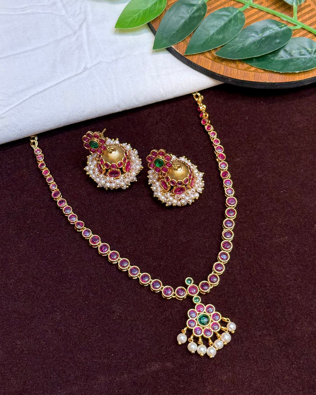 Antique Neck Set 106976