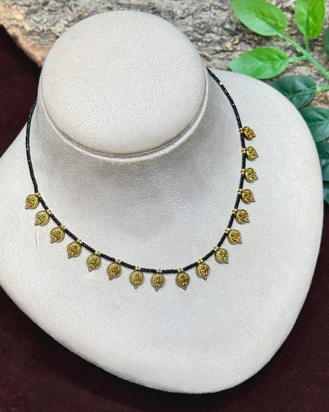 Black Beads 107022