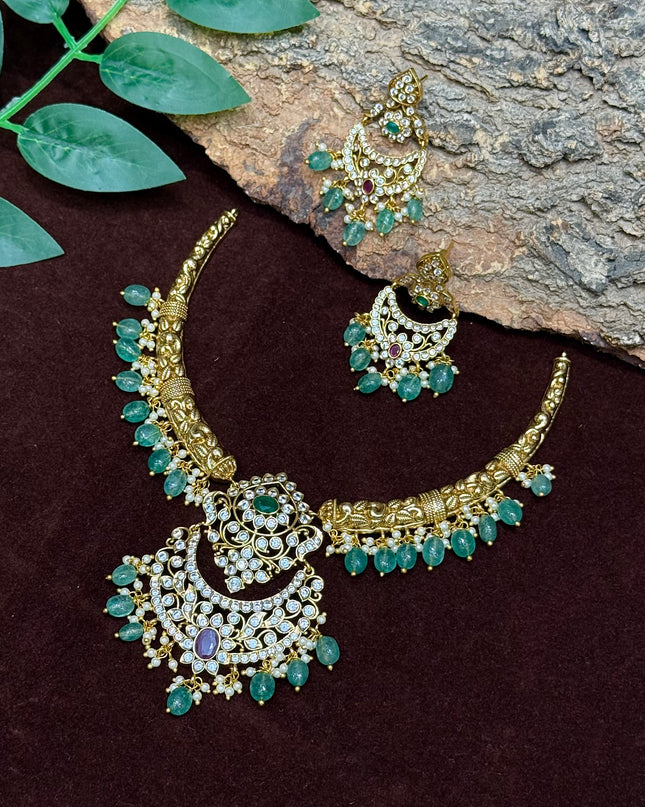 Antique Neck Set 107071