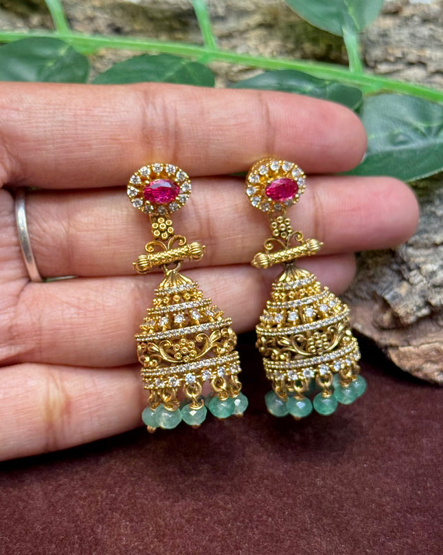 Antique Earrings 107095