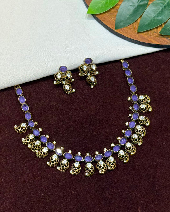 Victorian Neck Set 107102